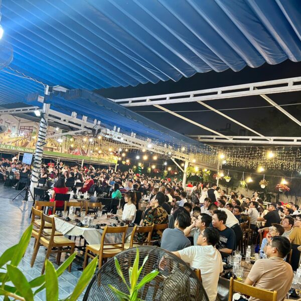 Ẩm thực Sân vườn Mái Lá