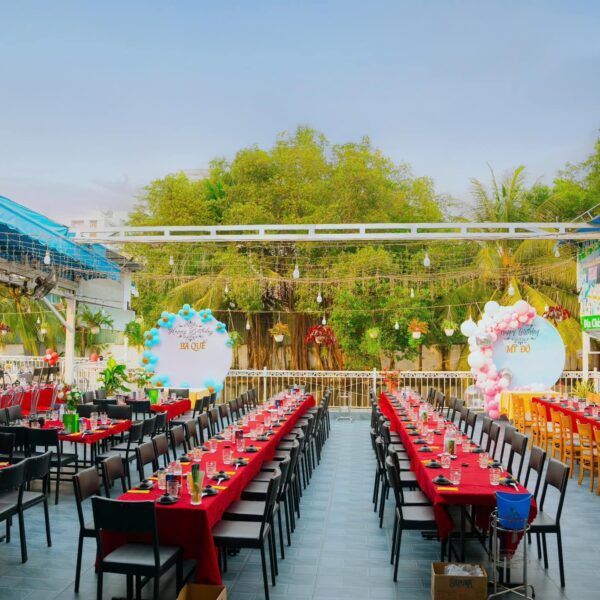 Ẩm thực Sân vườn Mái Lá