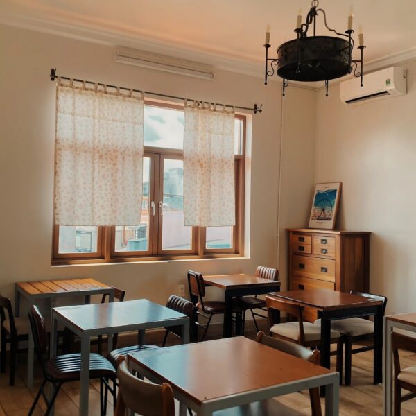 Bamos Coffee & Tea