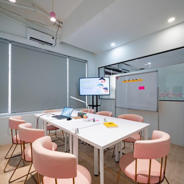 Cáo Study & Work Shop