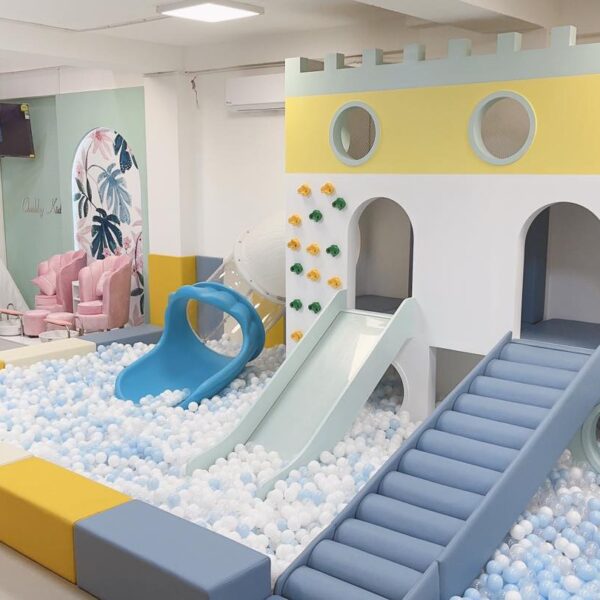 Chubby Kids Club & Cafe