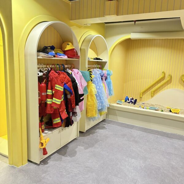 Beehive Premium Kids Cafe