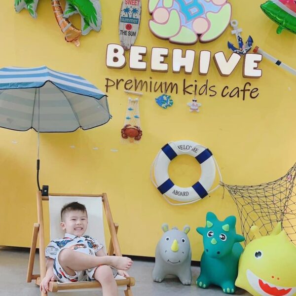 Beehive Premium Kids Cafe