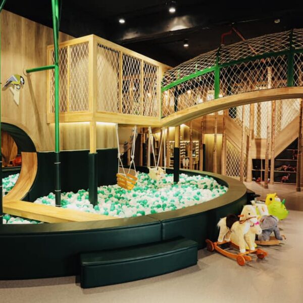 Jungle Family and Kids Cafe