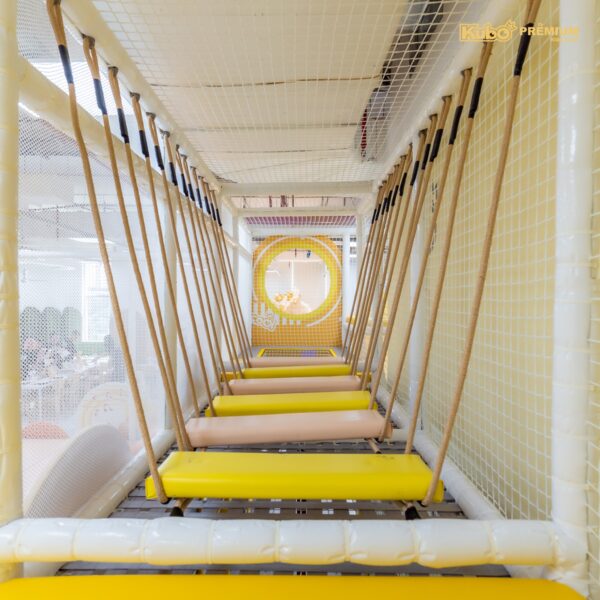 KUBO Premium Kids Cafe