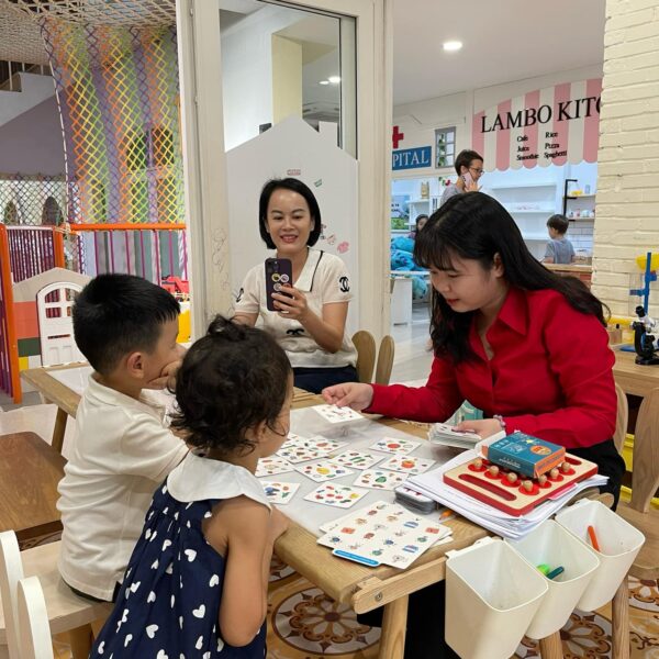 Lambo Kids Cafe & Spa