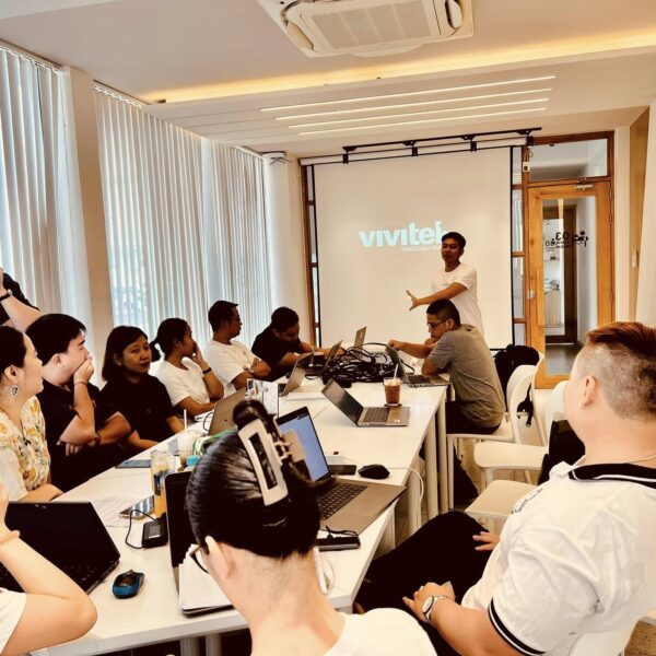 Le Blanc.Coffee & Space