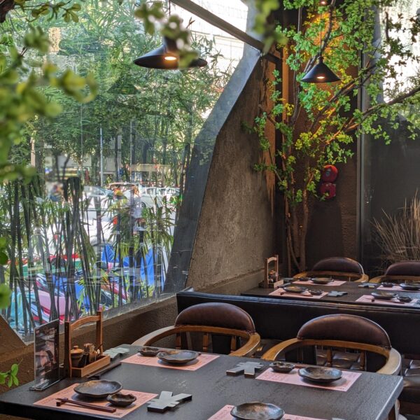 Yen Sushi & Sake Pub