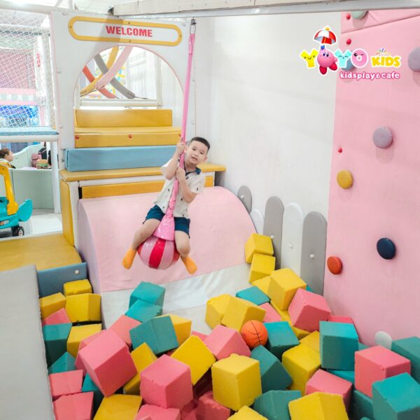 YoYo Kidsplay & Cafe