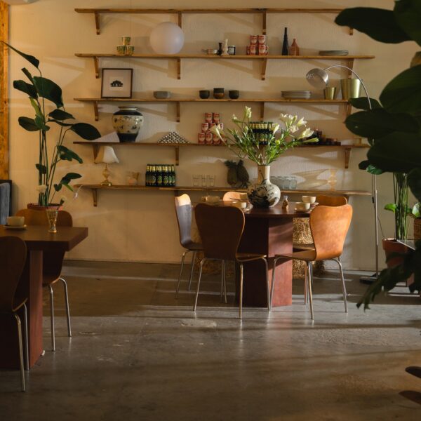 Ăn Cơm Uống Nước Garden