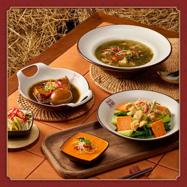 Tiệm Cơm Nồi Điện