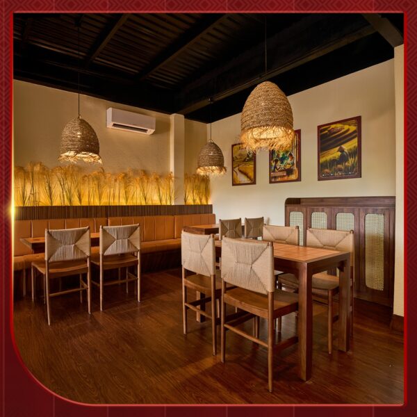 Tiệm Cơm Nồi Điện