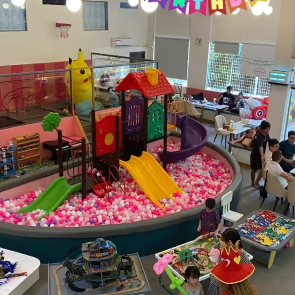 Bee Bee Premium Kids Cafe