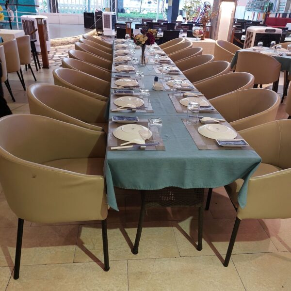 Nhà Hàng Bến Thuyền