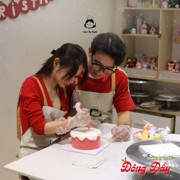 Cake By Uyên
