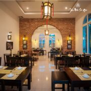 Cơm Niêu Sài Gòn