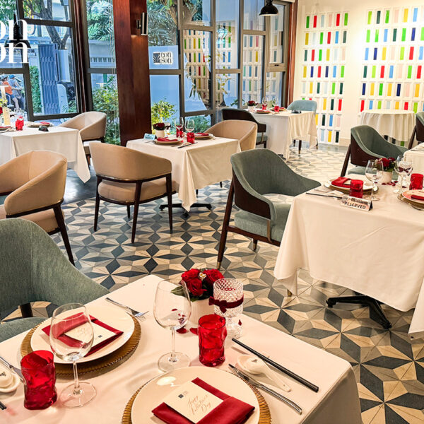 Côn Sơn Restaurant & Lounge