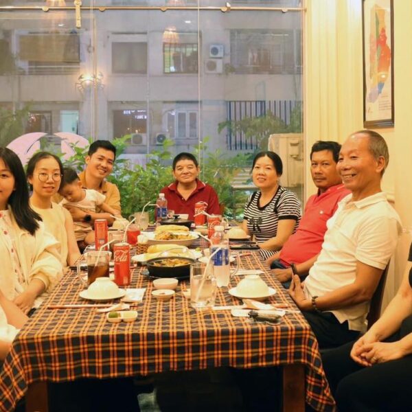 Cua Ngon - Hương Vị Đất Mũi