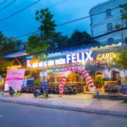 Nhà Hàng Felix Garden