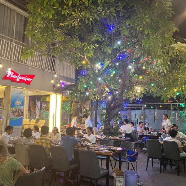 Biệt Thự Hoa Sứ