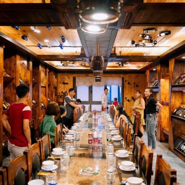 Nhà Hàng Luxury 429