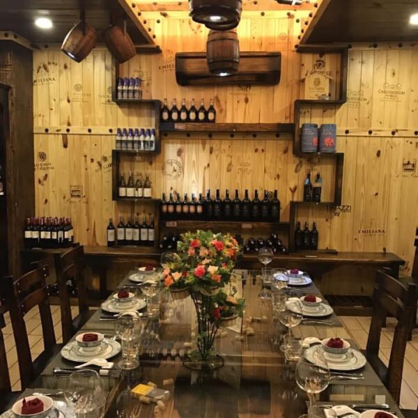 Nhà Hàng Luxury 429