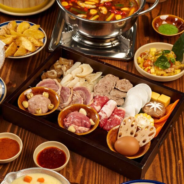 Tiệm Lẩu Đặc Sắc