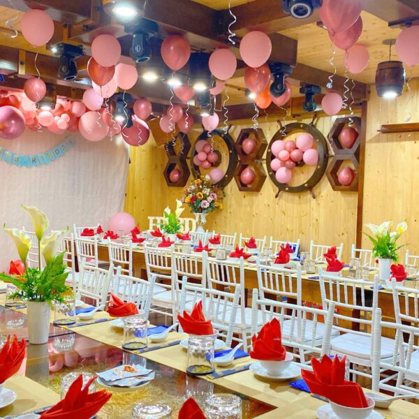 Nhà Hàng Hầm Rượu Lộc Vàng