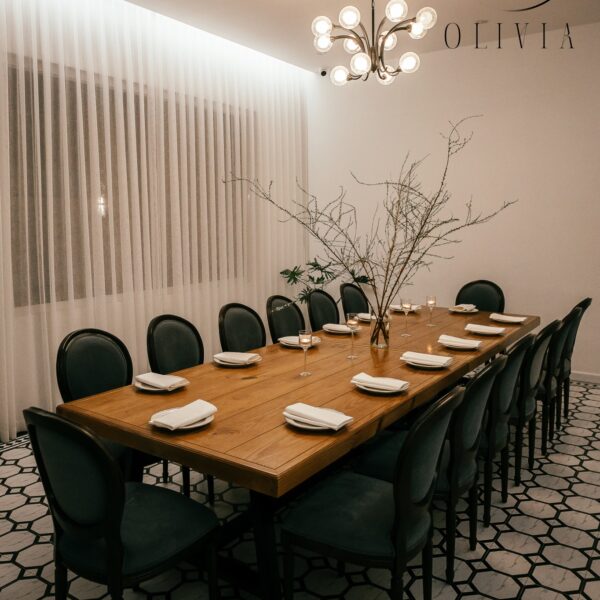 Olivia Dining