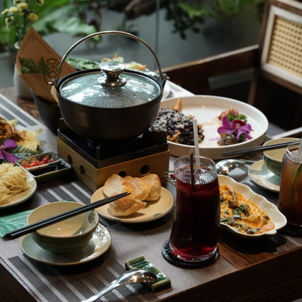 Mộc Vegetarian Cuisine