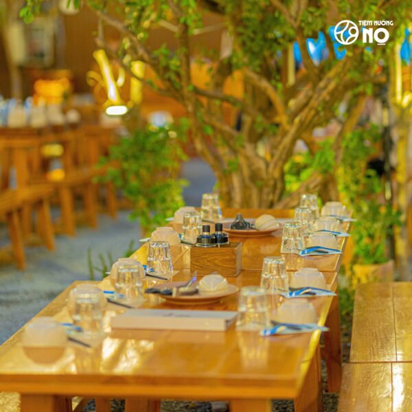 Tiệm Nướng Nọ Trong Vườn