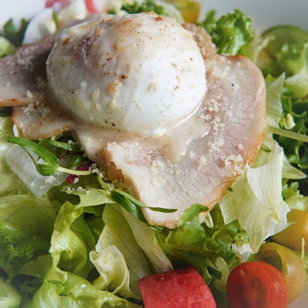 Ơ Bistro