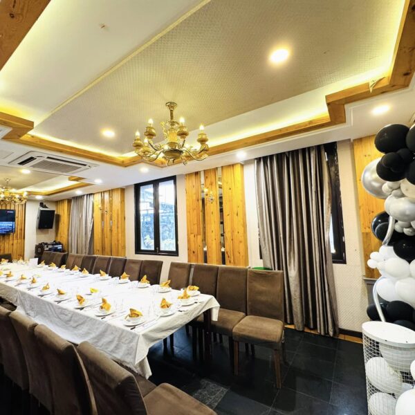 Nhà Hàng Phụng Vũ