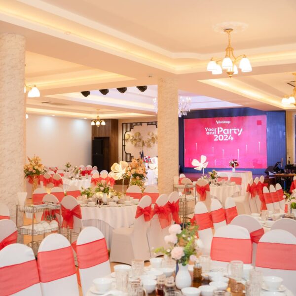 Nhà Hàng Vườn Quê