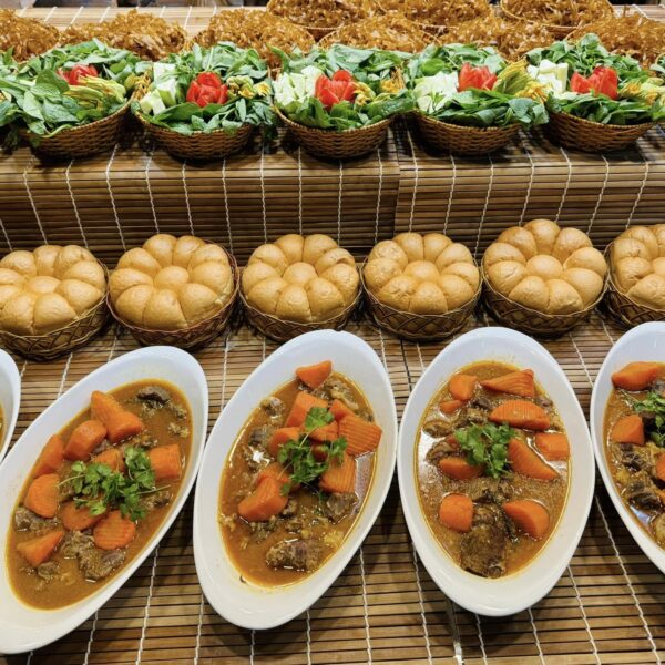 Nhà Hàng Vườn Quê