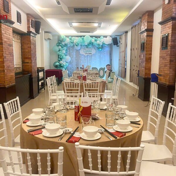 Nhà Hàng Quá Ngon