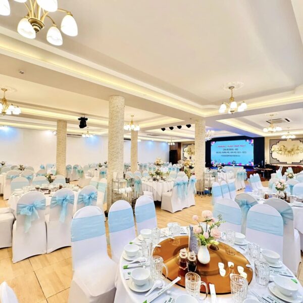 Nhà Hàng Vườn Quê