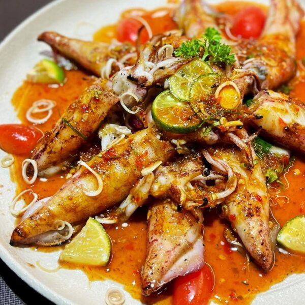 Saigon Grill Thi Sách