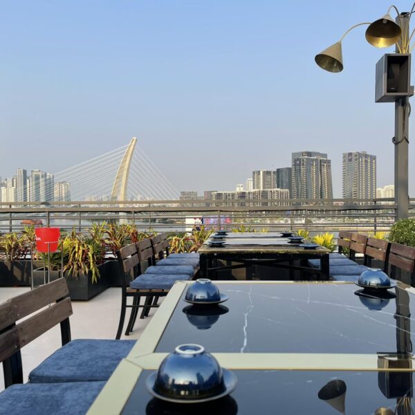 Saigon Grill Thi Sách