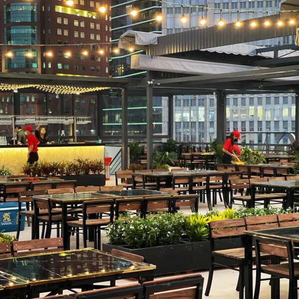 Saigon Grill Thi Sách