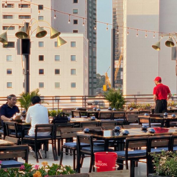 Saigon Grill Thi Sách