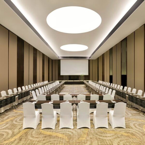 Sheraton Saigon Grand Opera Hotel