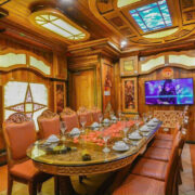 Nhà Hàng Sáu Linh