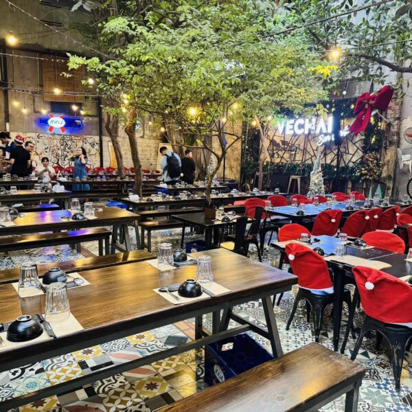 VECHAI Beer Garden
