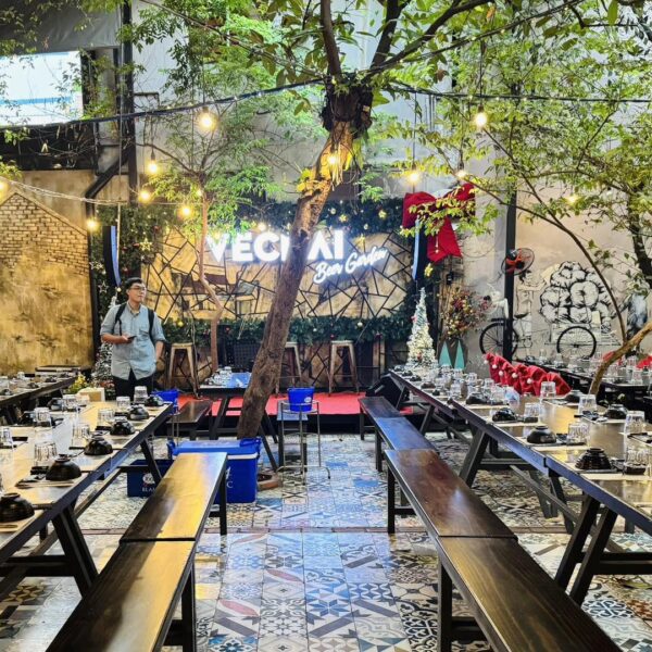VECHAI Beer Garden
