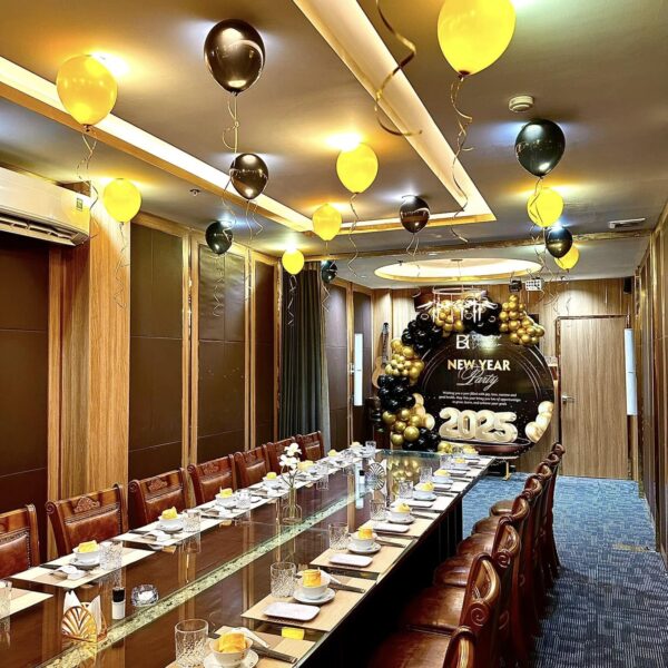 Nhà Hàng Vương Quốc