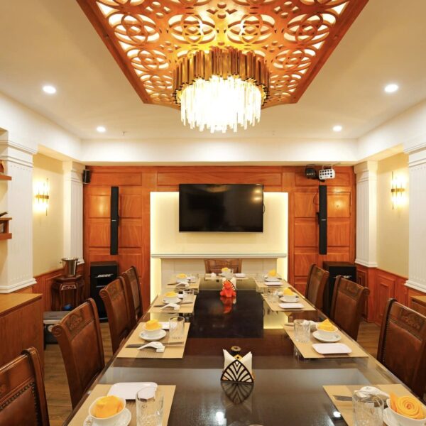 Nhà Hàng Vương Quốc